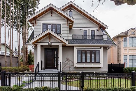 West 39th Avenue residence in Vancouver
